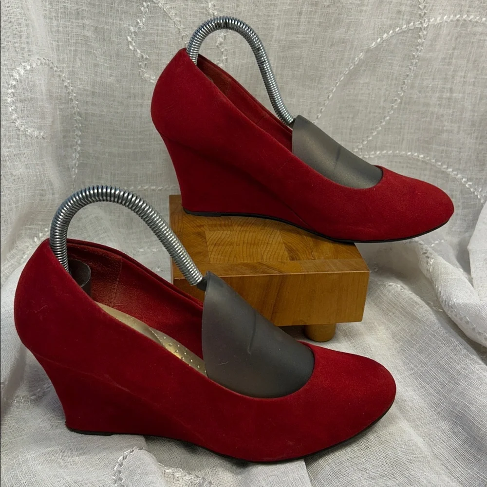 DexFlex Comfort great red hue wedges